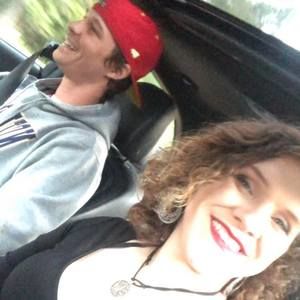 Meet your Posher, Wallyce-olivia